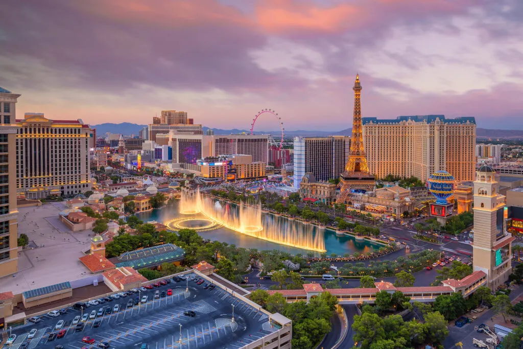 12 Mistakes Travelers Make in Las Vegas — and How to Avoid Them