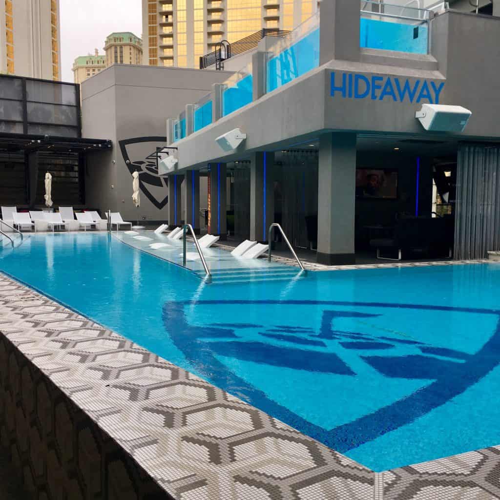 Non Guest Pool Access in Las Vegas - How To Get Into Vegas Pools