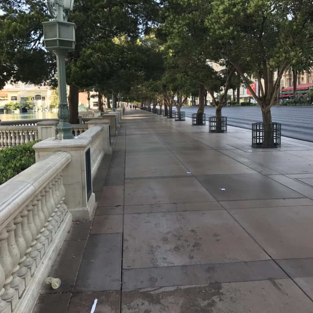 Pedestrian walkway in front of the Fountains of Bellagio