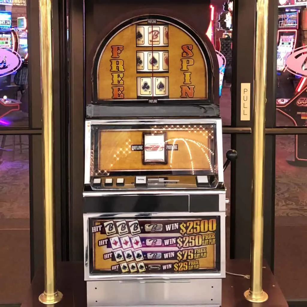 Free Slot Pull machine at Binion's