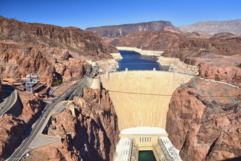 Hoover Dam holding back Lake Mead