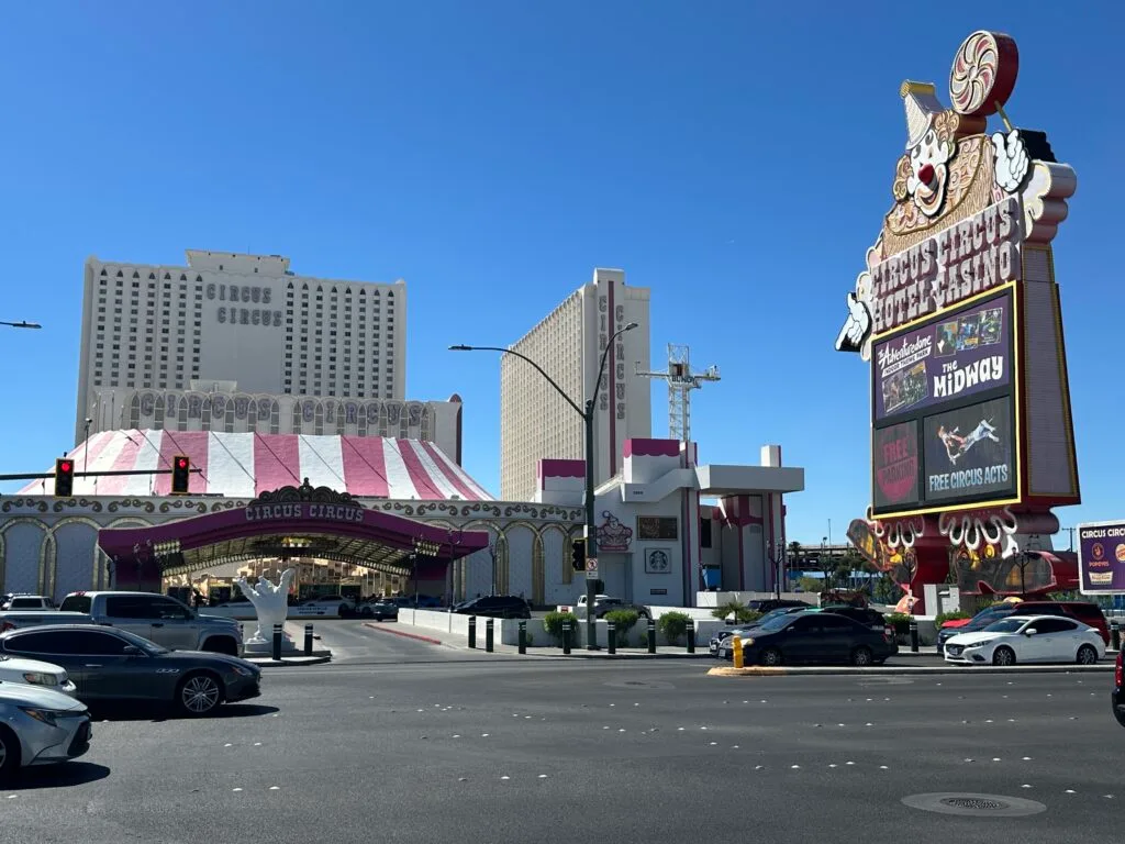 Exterior of Circus Circus Las Vegas during the day.