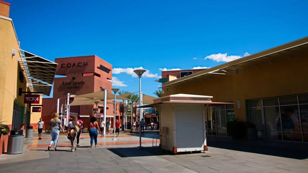 Outdoor Shopping mall