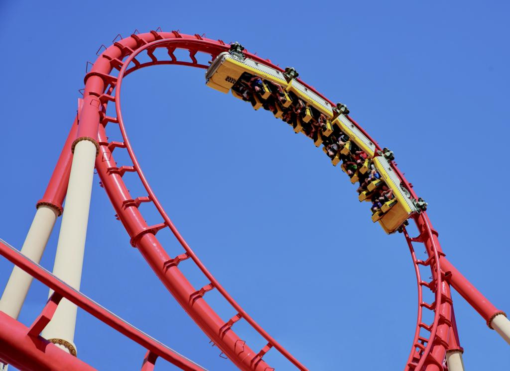 new York New York's Big Apple Coaster goes upside down