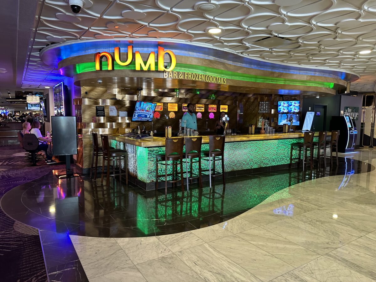 Where to Find BIG Drinks in Vegas Margs by the Yard!