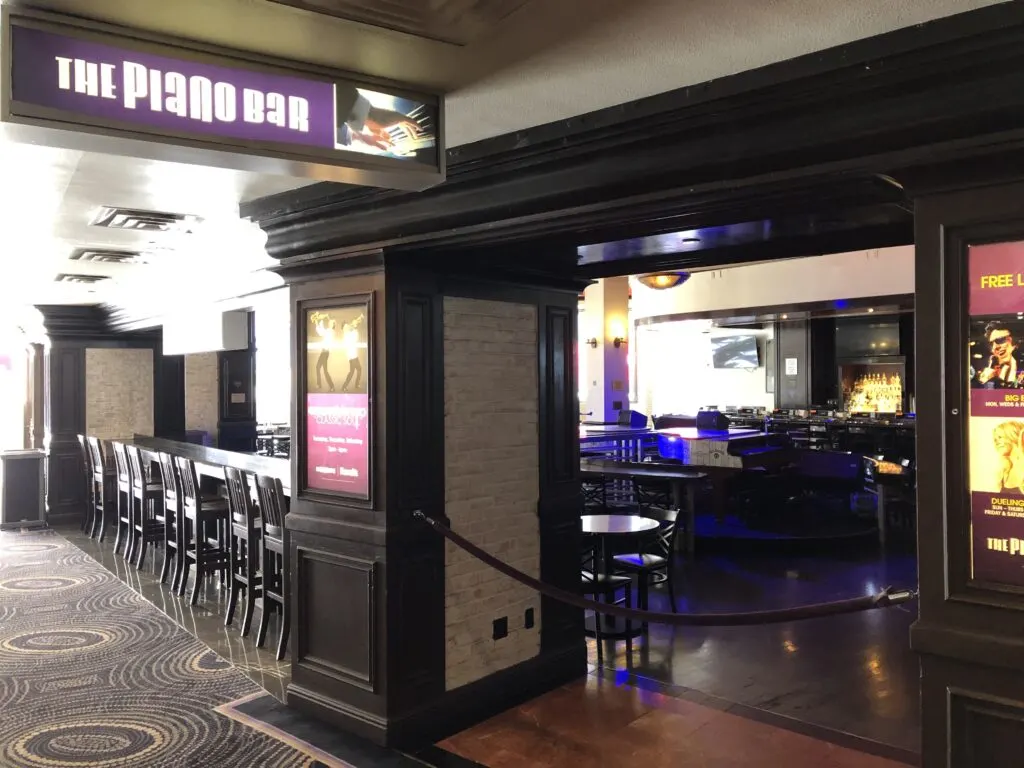 Exterior of the Piano Bar at Harrah's