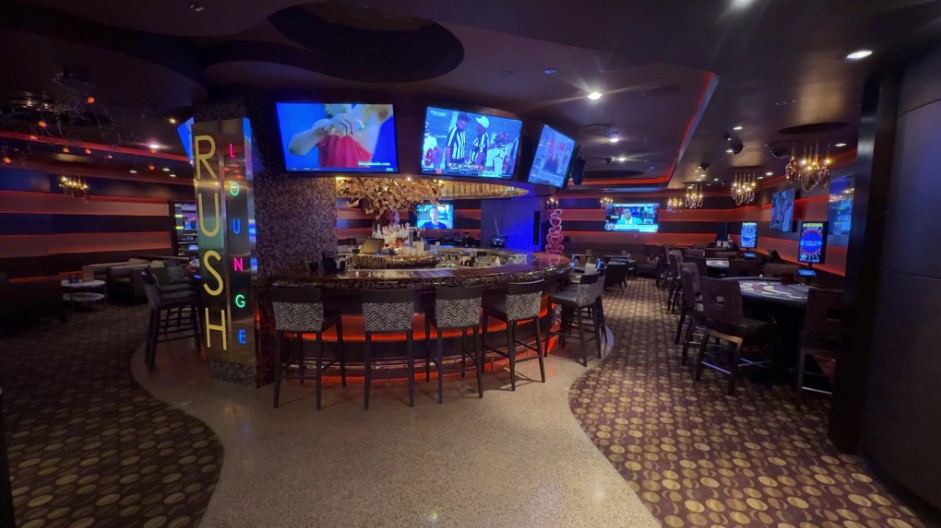 Golden Nugget's Rush Lounge.