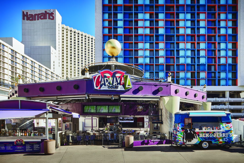 Carnaval Court Bar exterior