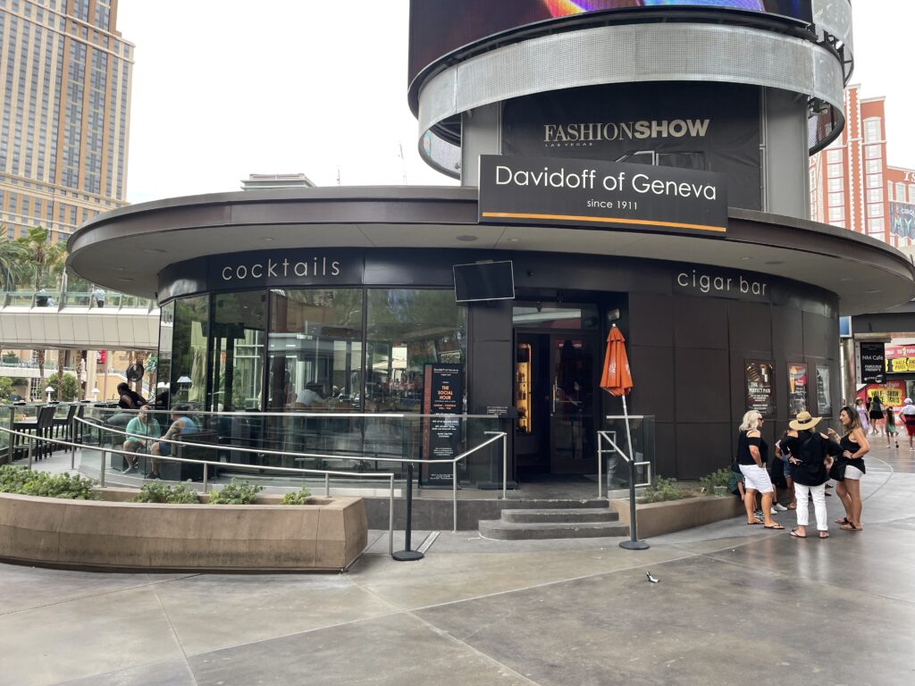 Exterior of Davidoff of Geneva Cigar Bar in Las Vegas