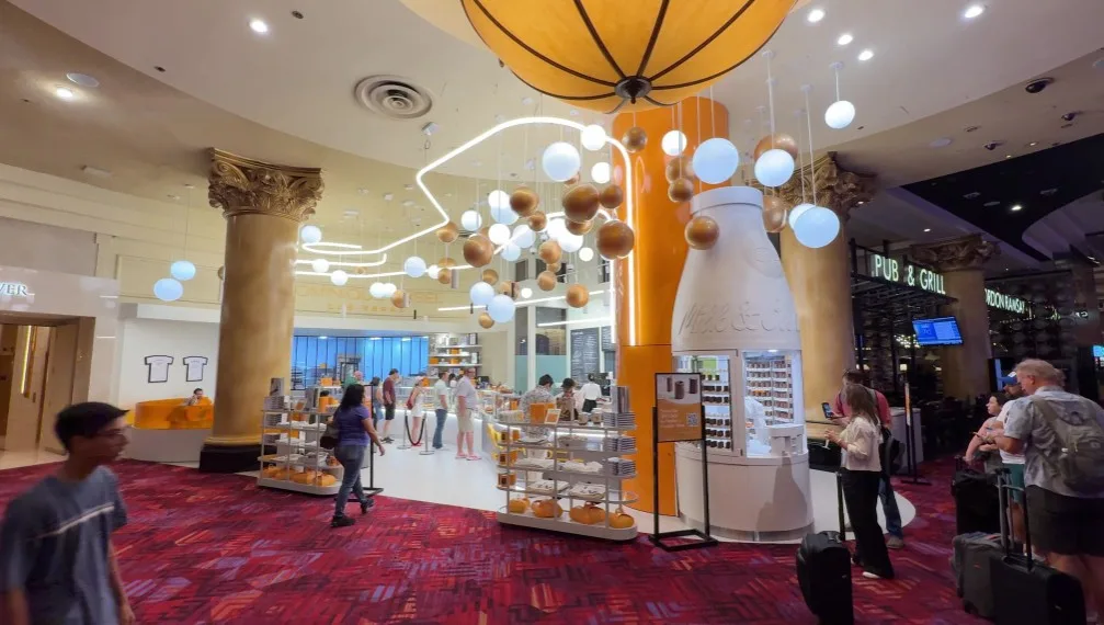 Exterior of Dominique Ansel's Bakery.