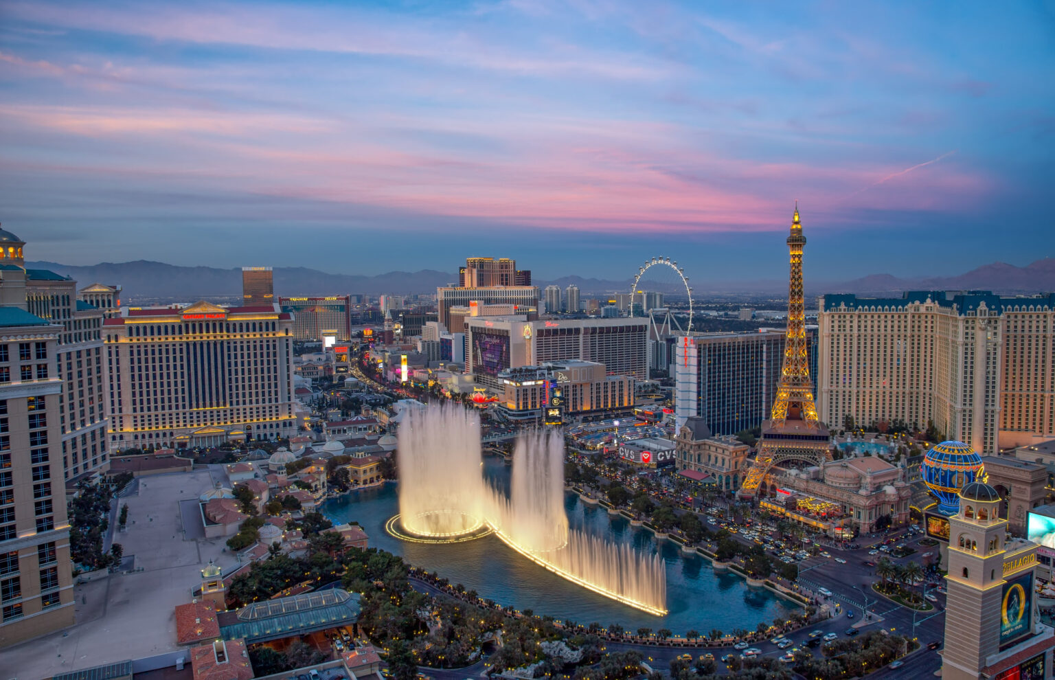 unique-places-to-get-married-in-vegas-one-of-a-kind-venues