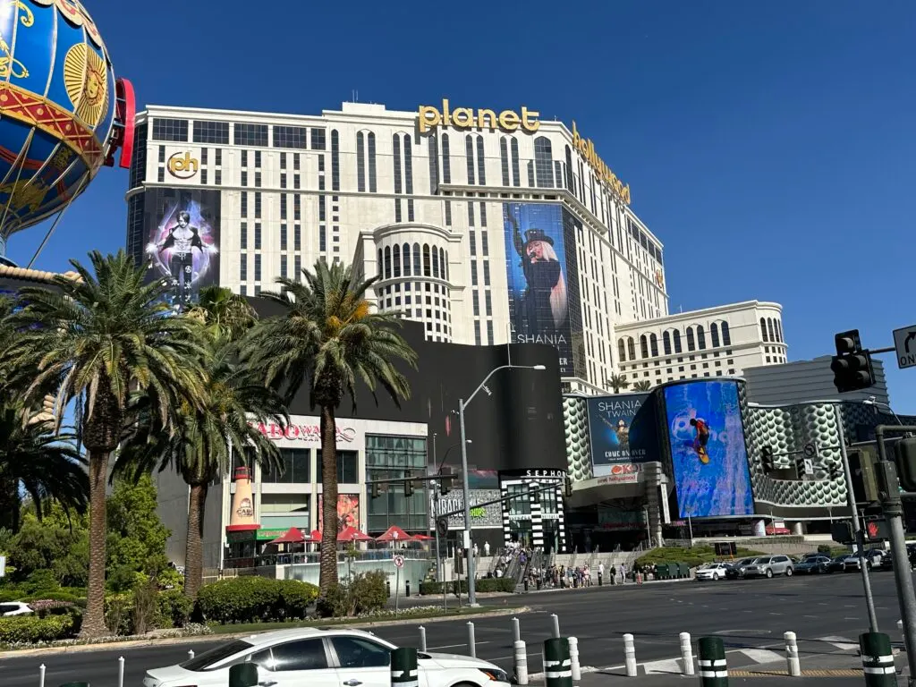Exterior of Planet Hollywood from across the street.