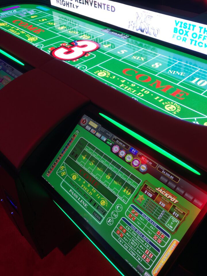 Where to Find the Cheapest Craps in Vegas (5 Tables)