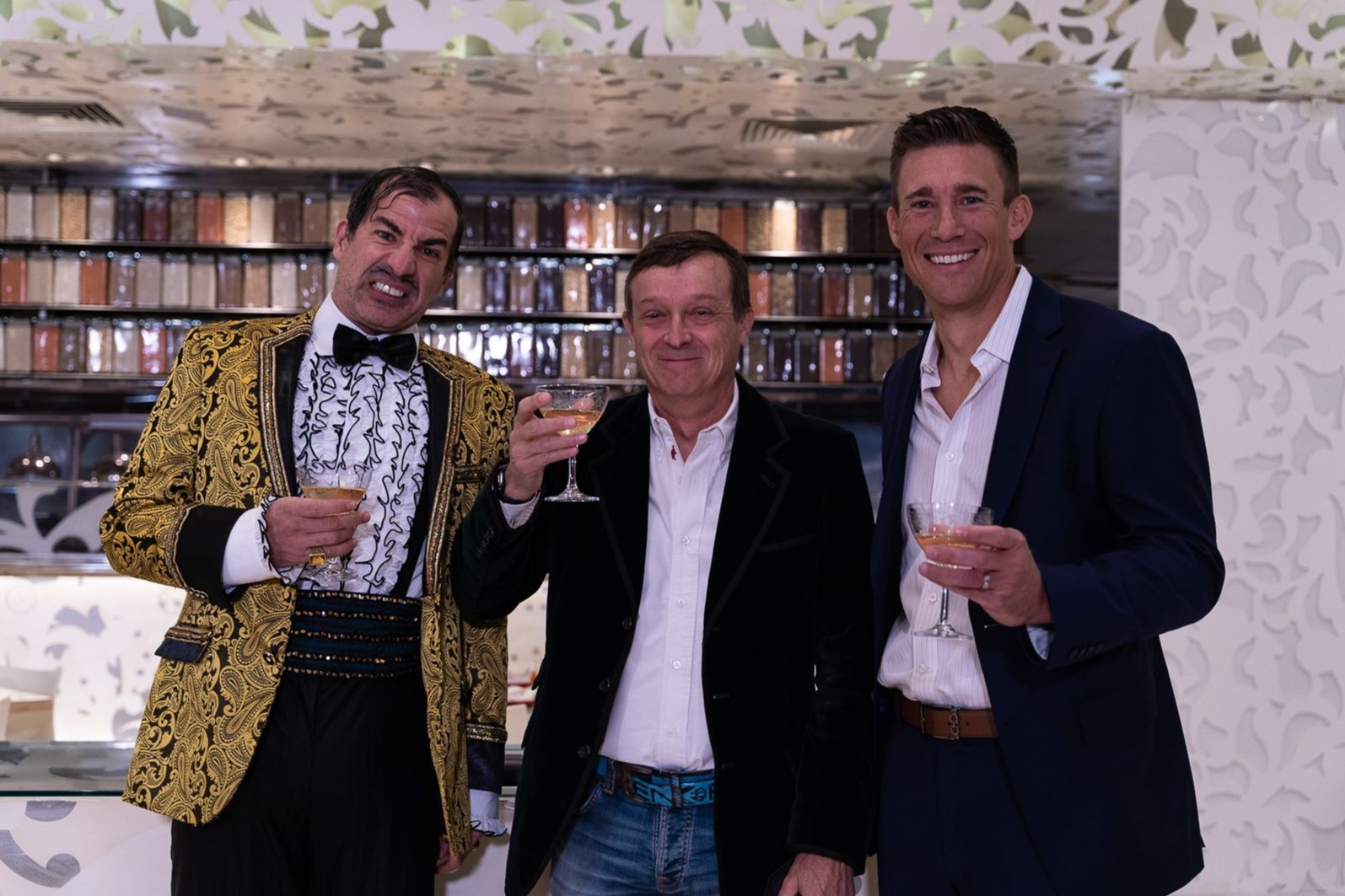 The Gazillionaire poses wtih Caesars Executives. 
