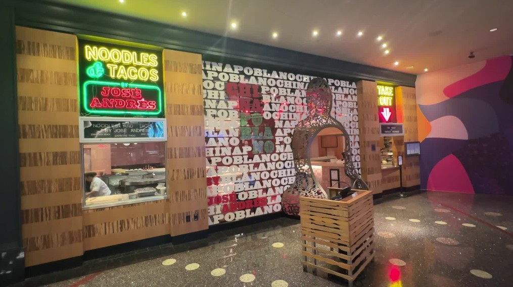 Exterior of China Poblano.