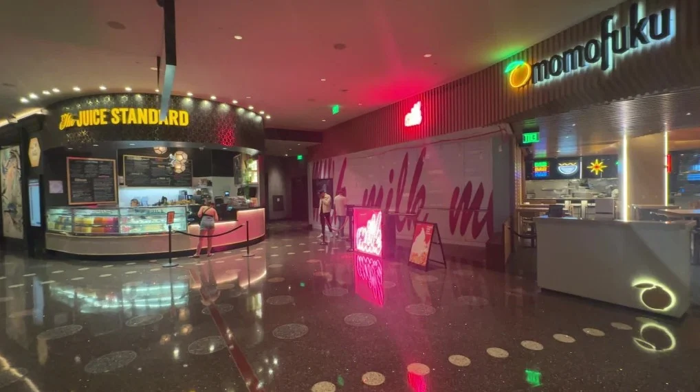 Exterior of Momofuku.