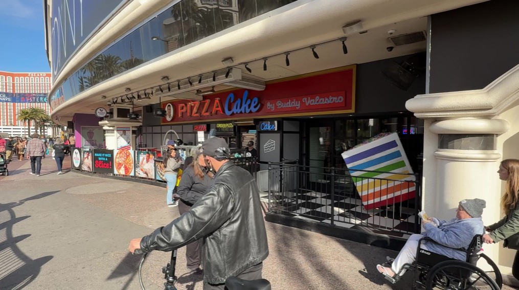 Exterior of Pizza Cake at Harrah's from the Strip.