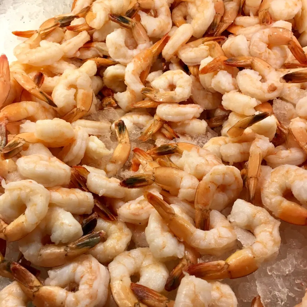 Pile of shrimp at Bacchanal Buffet