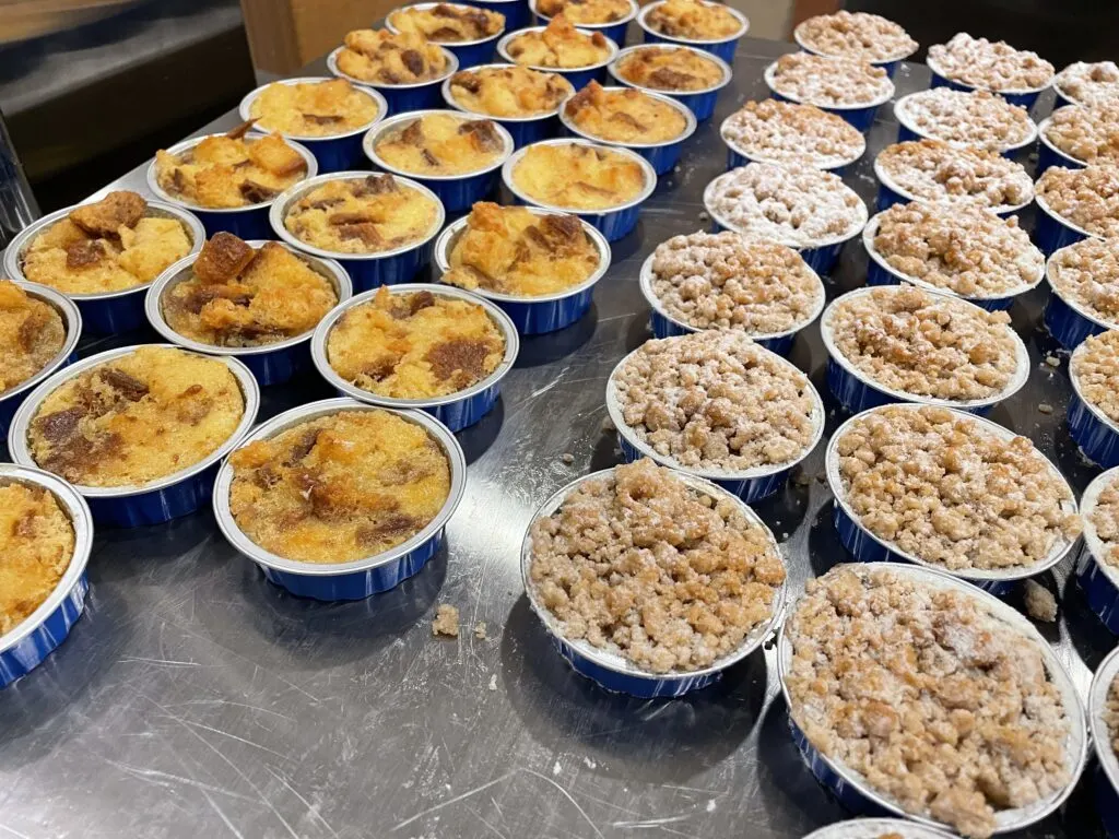 Apple Pie desserts on a tray