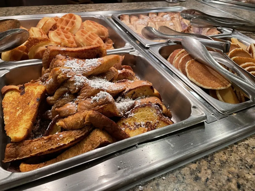 mgm grand food court breakfast Josefa Mueller