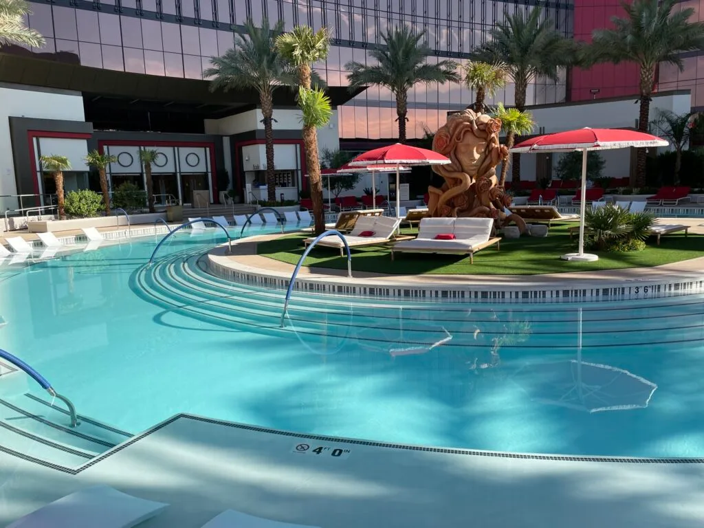 Sculpture in the Resorts World Pool Complex