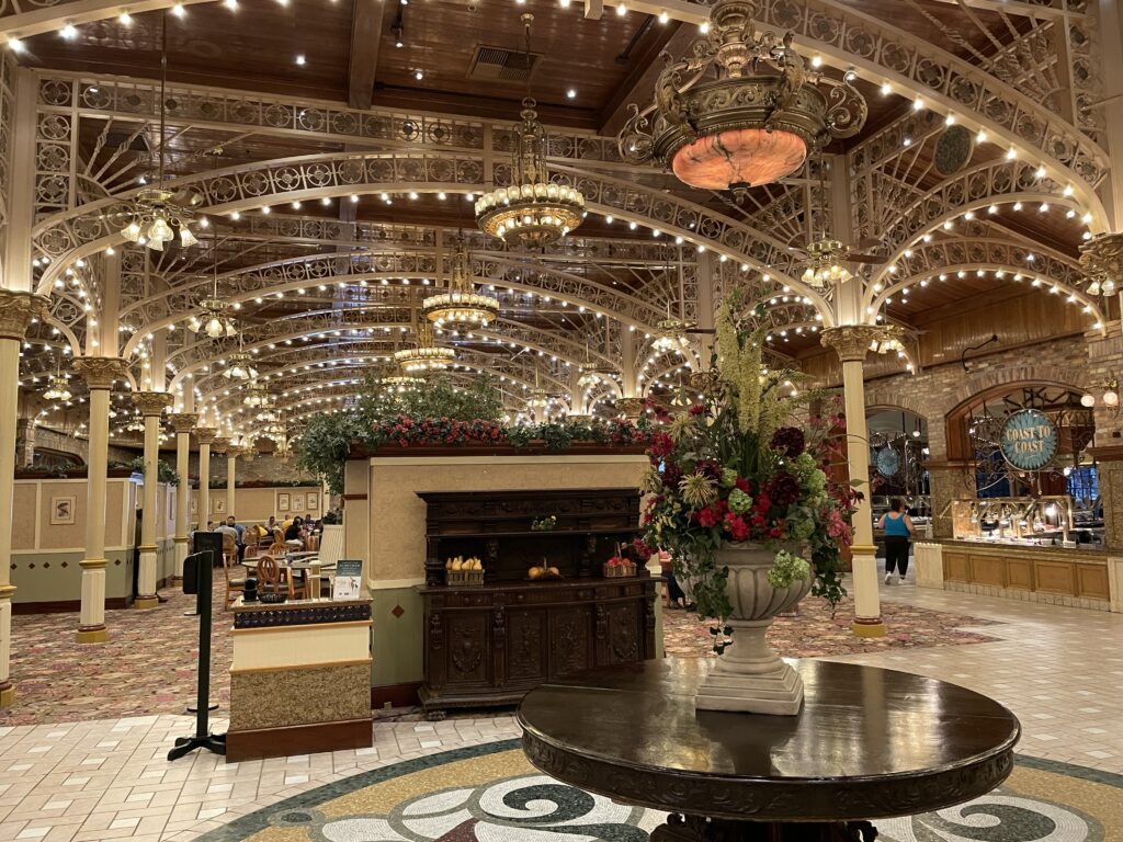 Main Street Station's Buffet decor