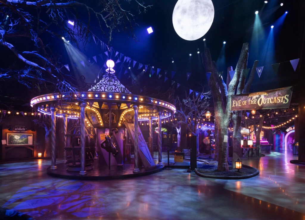 A dark set of the Misery Go Round. 