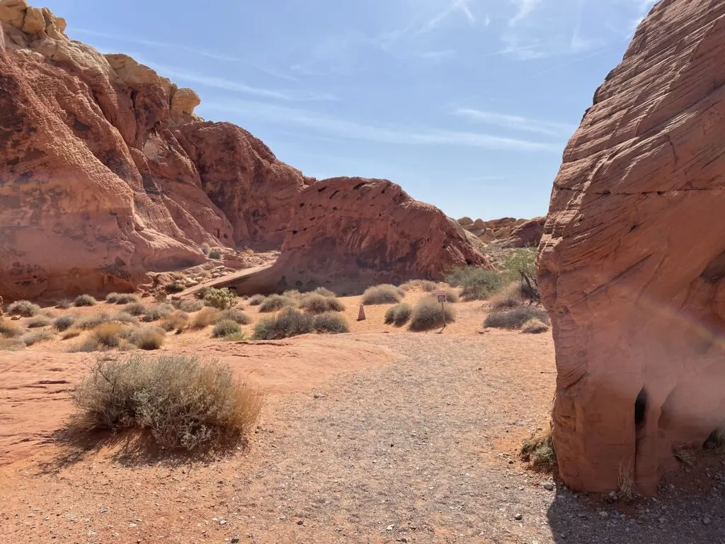 Start of the Rainbow Vista trail on a flat, hard surface