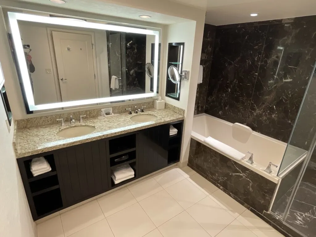 Best hotel bathrooms in Las Vegas