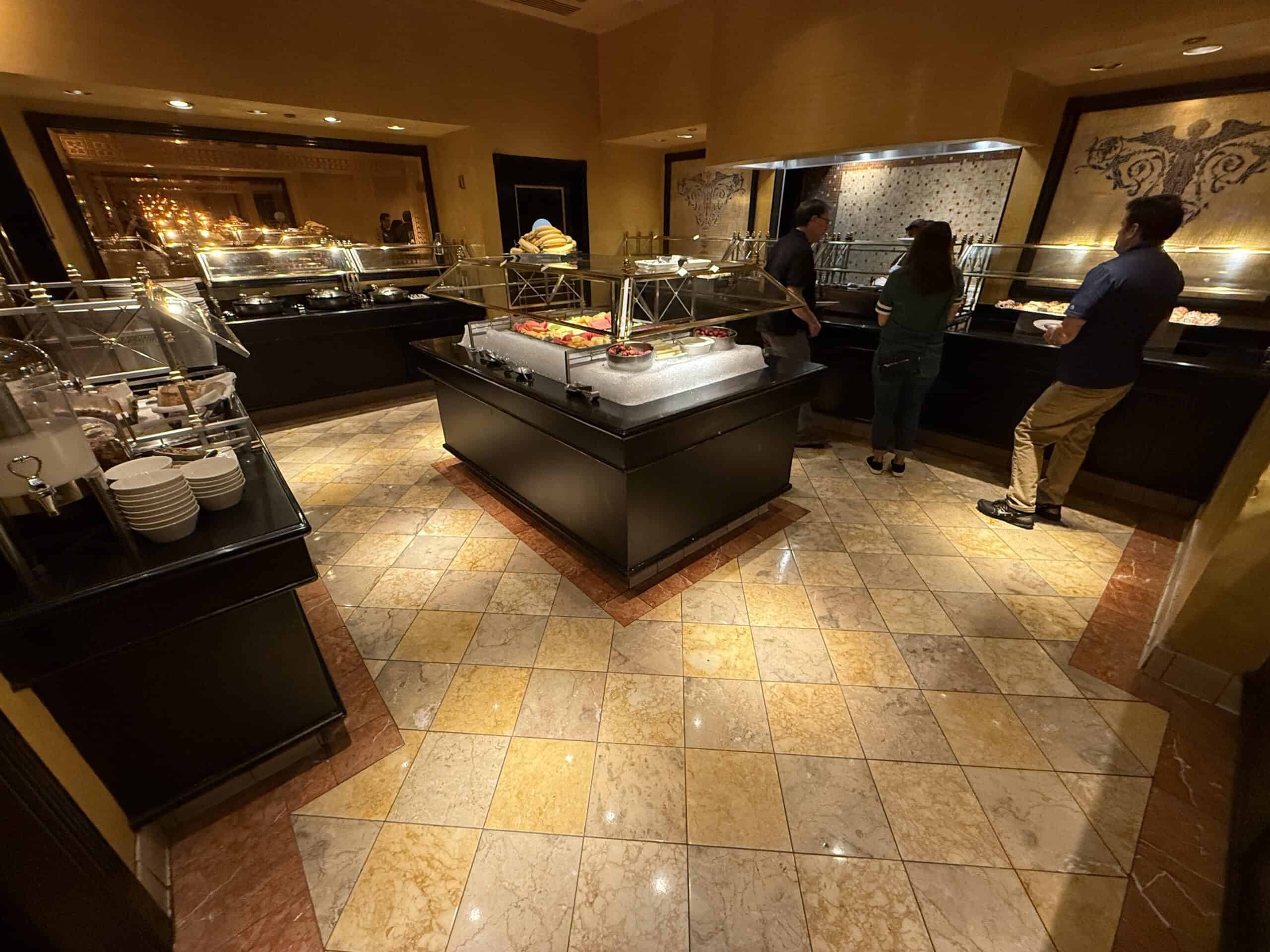 The breakfast buffet at Grand Lux Cafe.