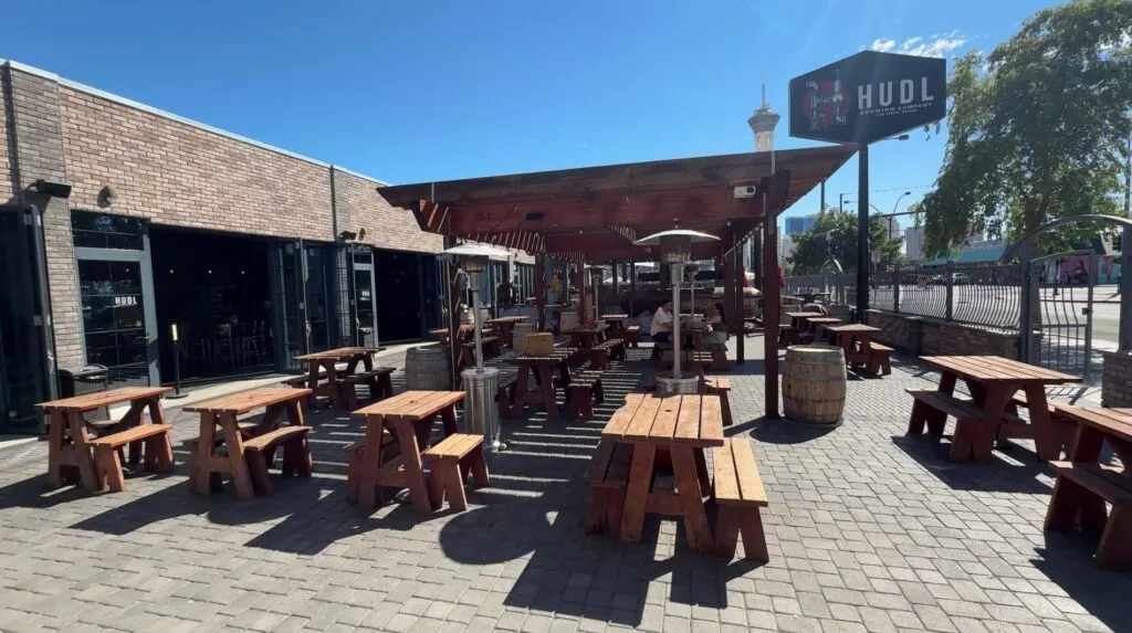 Exterior patio of Hudl Brewing
