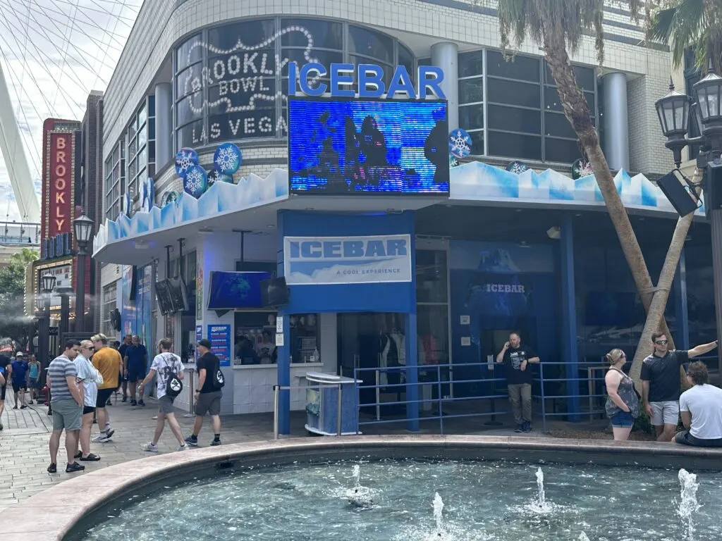 Exterior facade of the Minus5 Icebar along the LINQ Promenade.