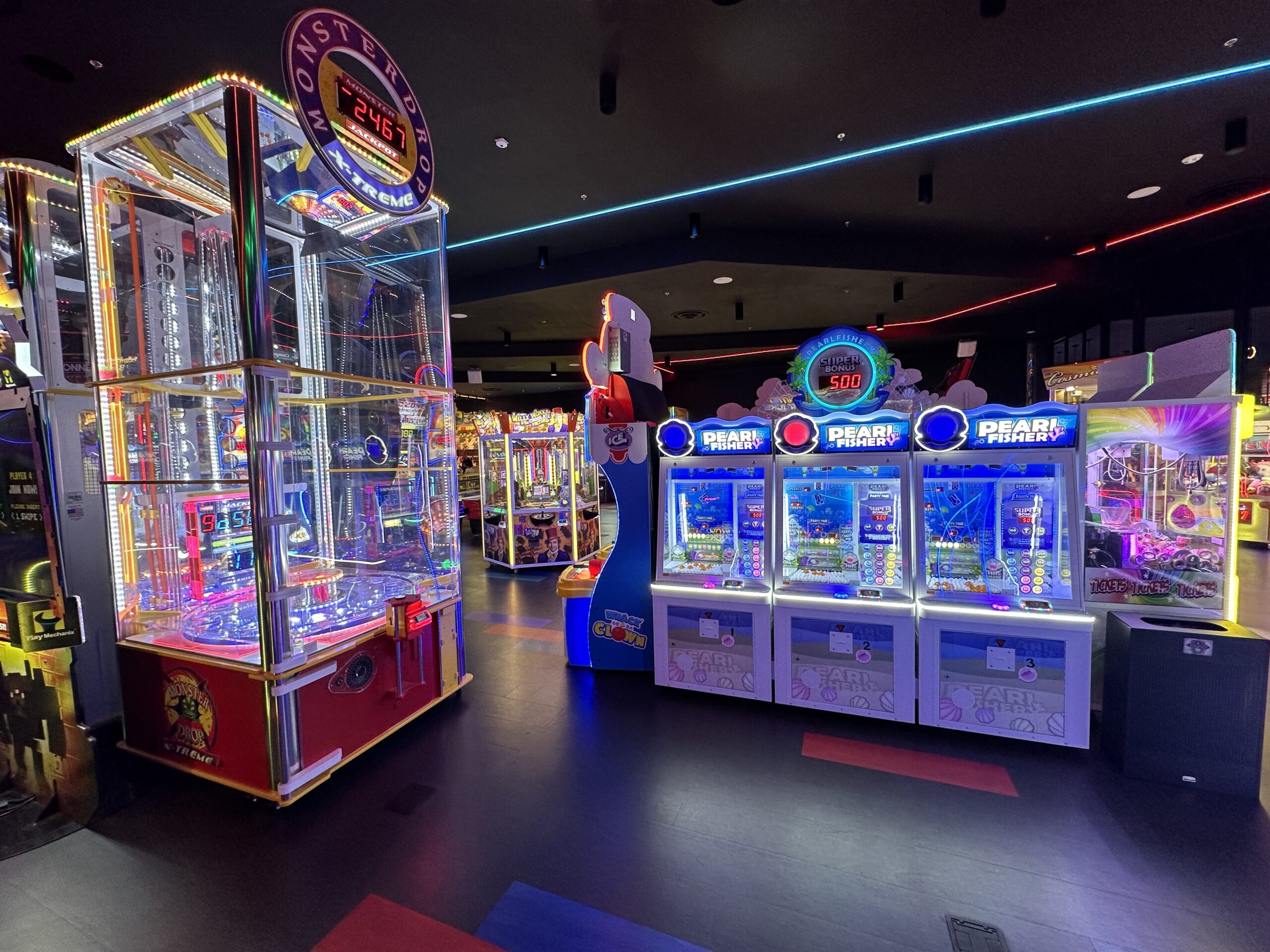 Review of the ARCADE at Horseshoe Las Vegas Look Inside!