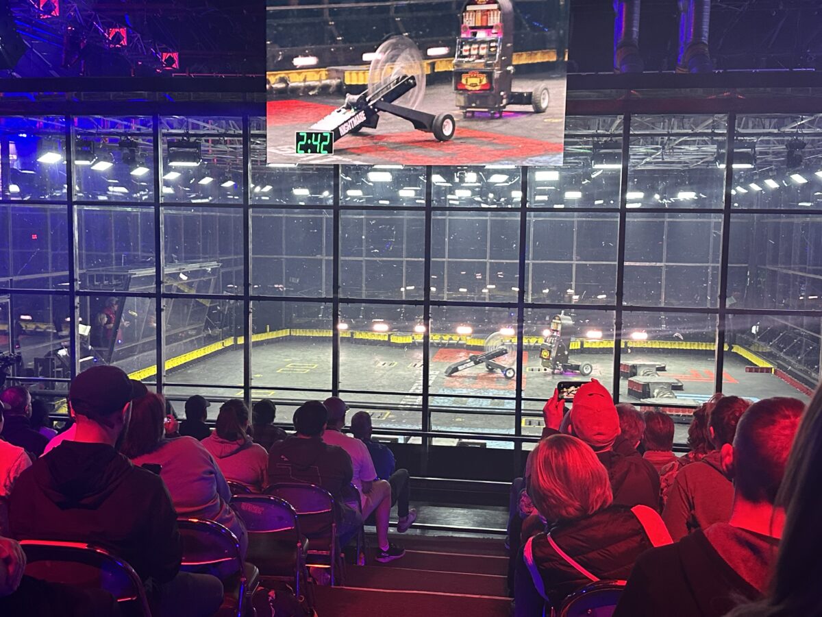 Review of the "Battlebots DestructAThon" at Horseshoe