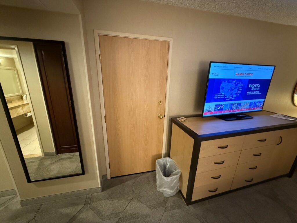 An interroom connecting door. 