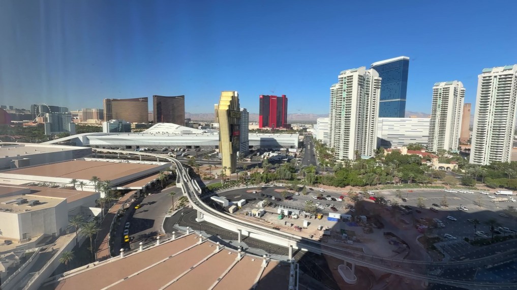 View of resorts along the strip from Westgate, with the monorail tracks below. 