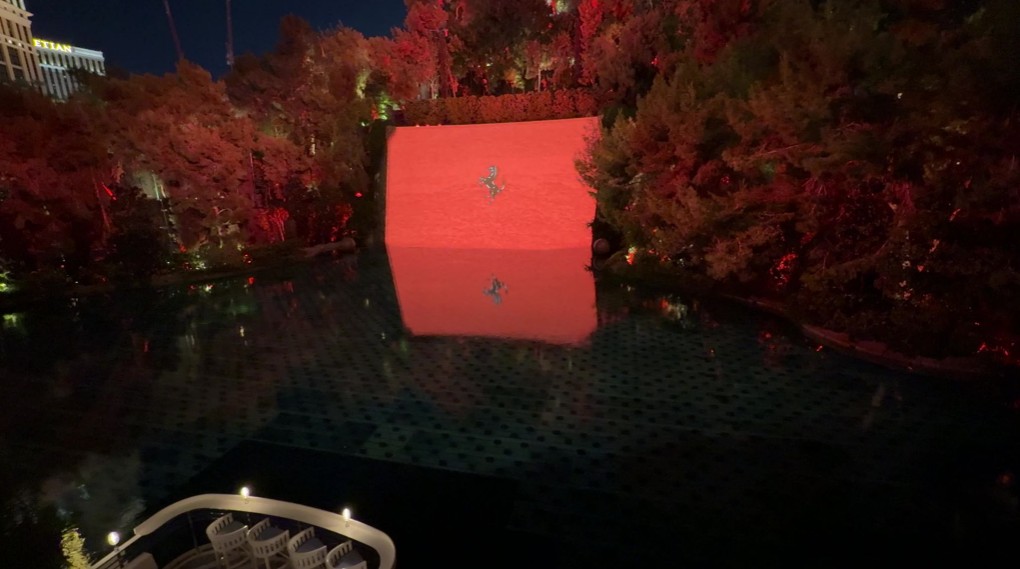 Lake of Dreams theater at night, before the show starts. 