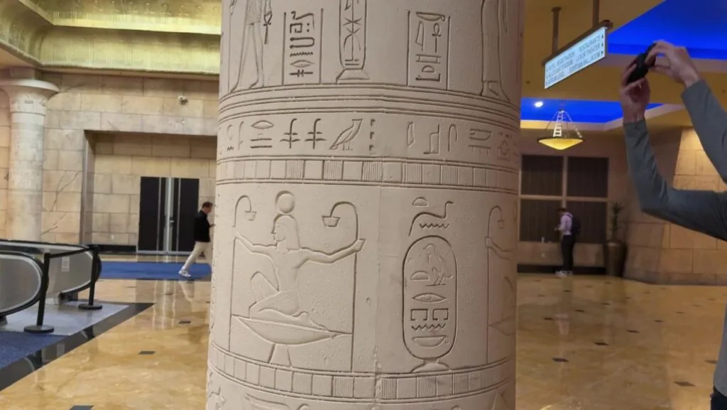 A column at Luxor Las Vegas with hyrogliphs.