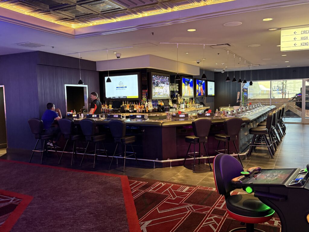 Vue Bar at the D.