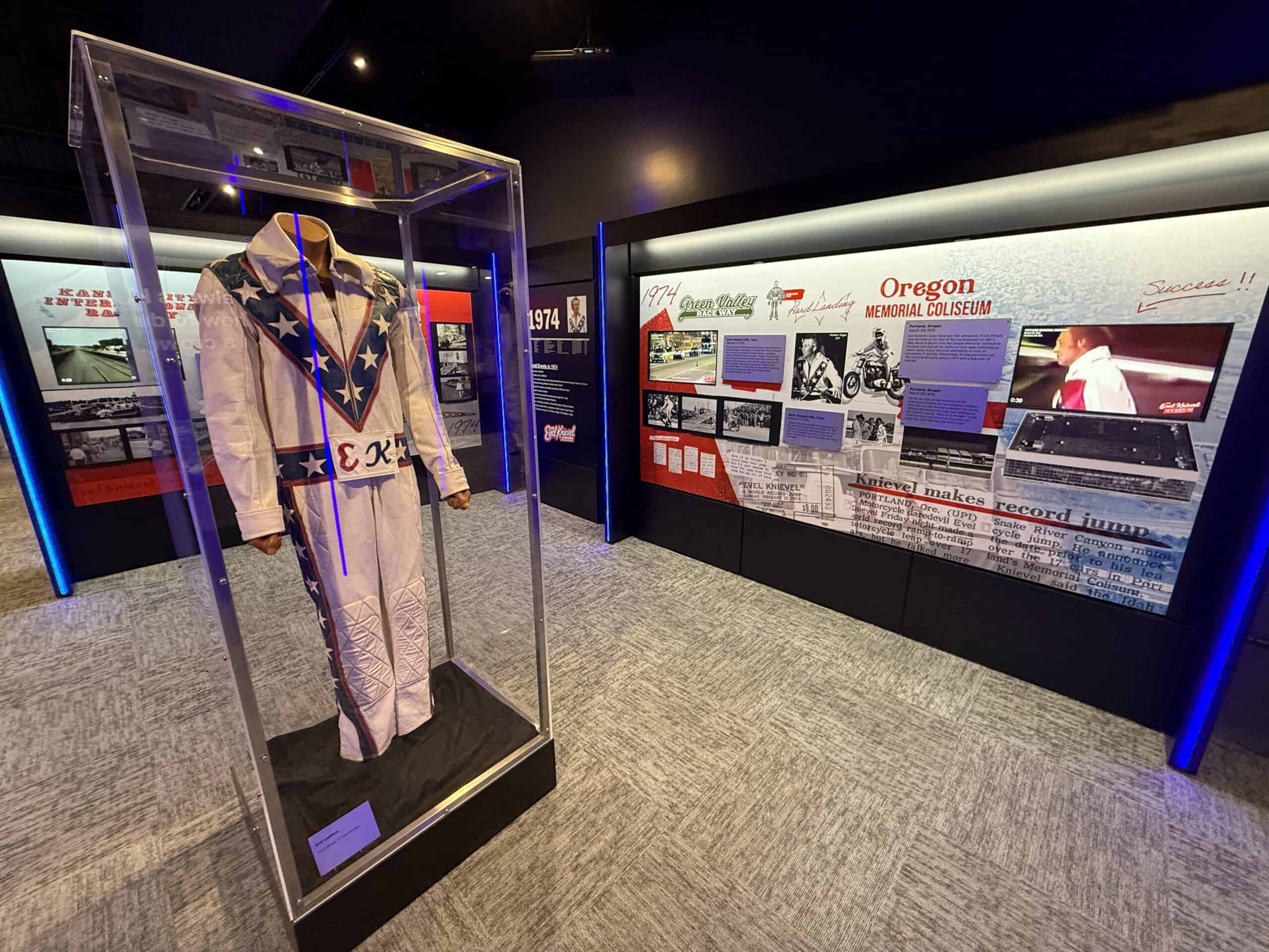 One of Evel's suites in front of an exhibit.