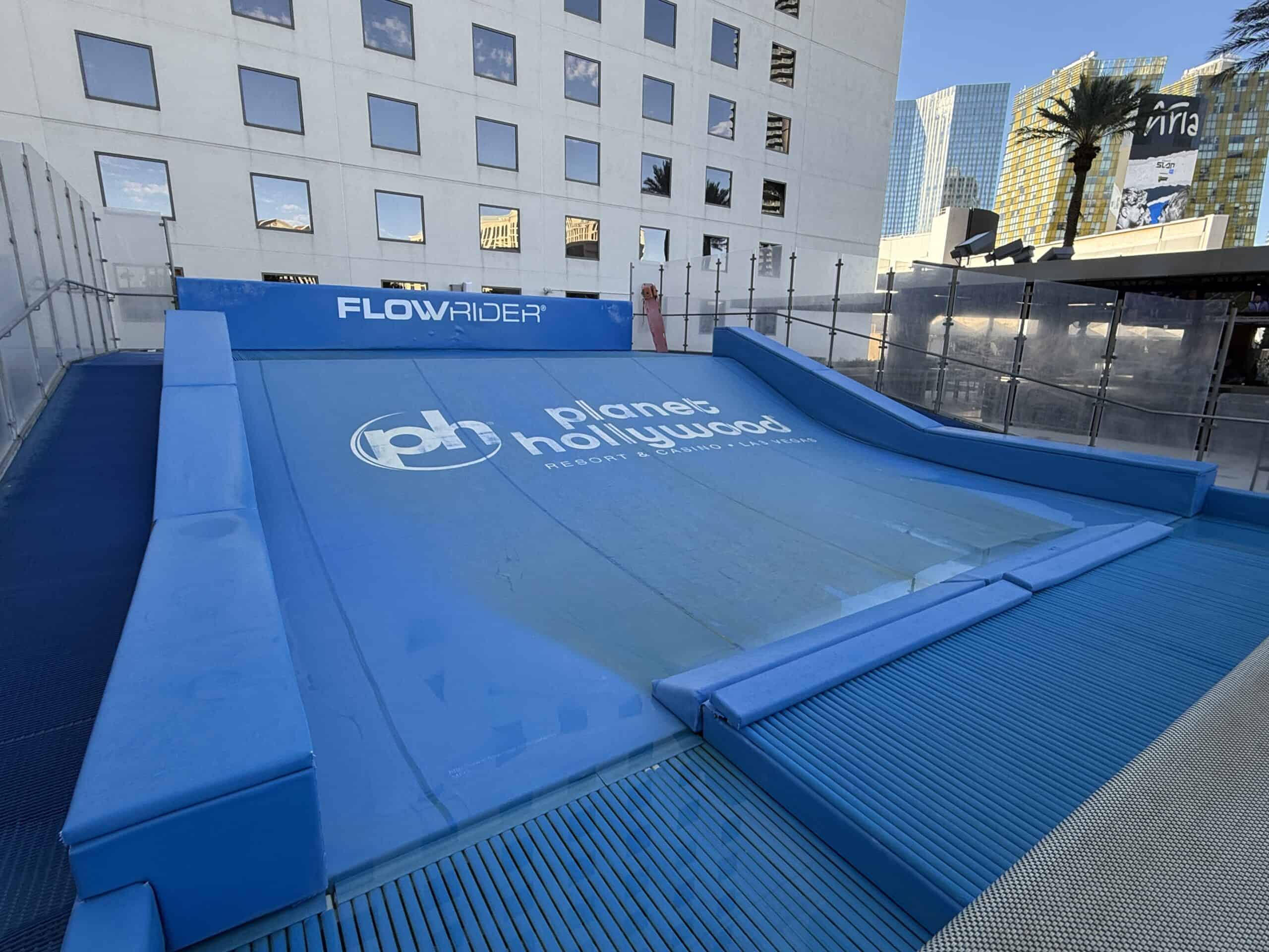 Flowrider surfing system, turned off, at PH.