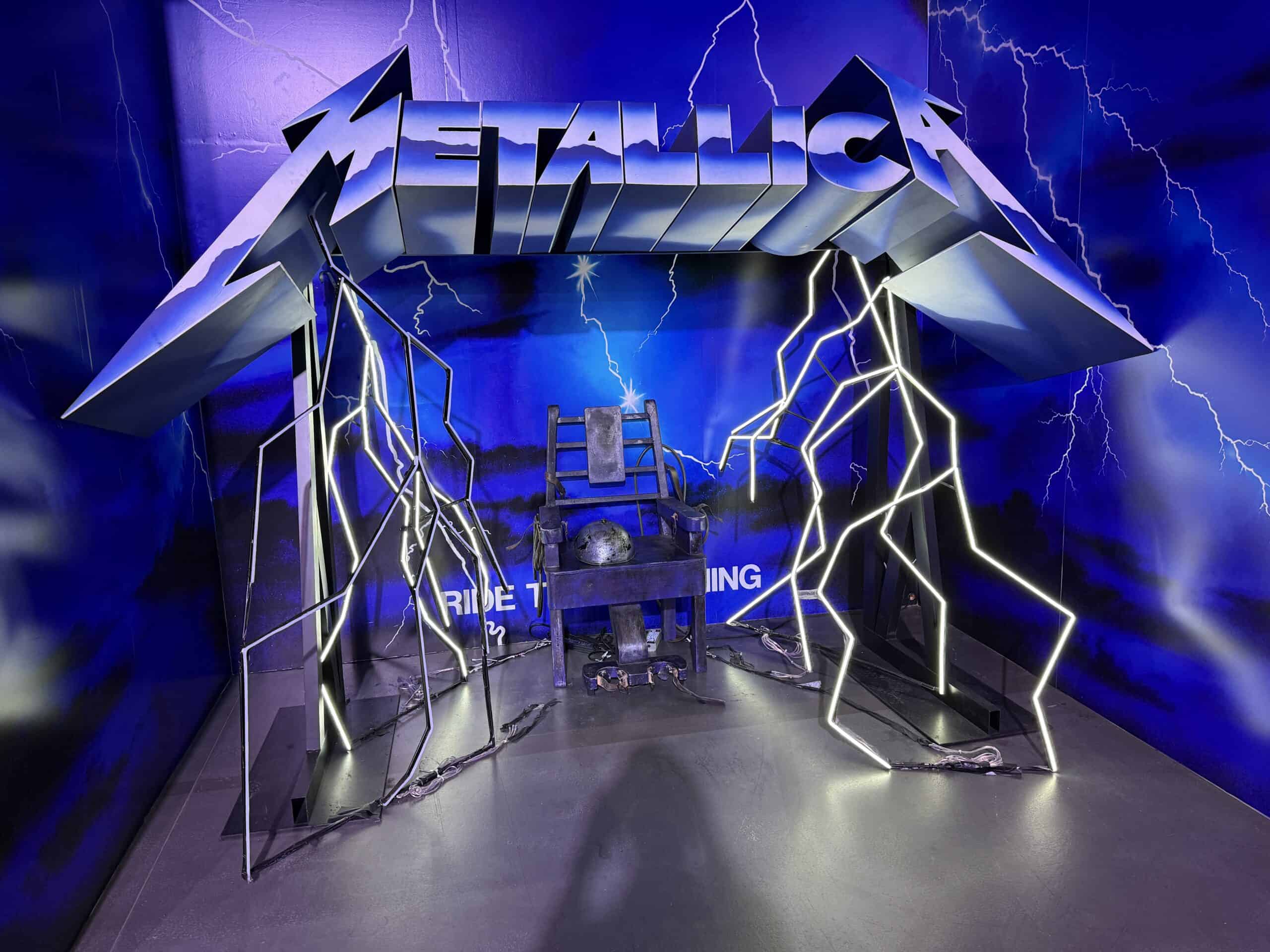 Ride the lightening album cover photo op.